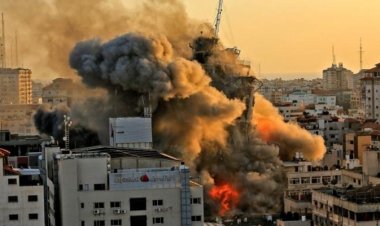 المقاتلات الإسرائيلية تكثف قصفها على محيط قطاع غزة