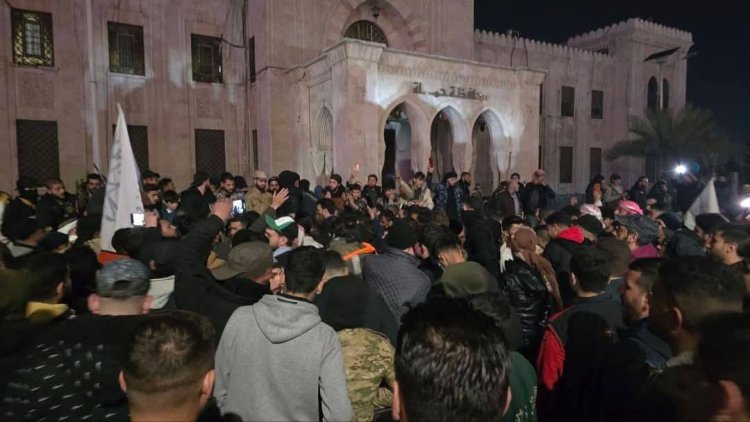 أبناء مدينة حماة يعلنون النفير العام لمساندة قوات وزارة الدفاع في الساحل  لملاحقة فلول النظام المجرم البائد