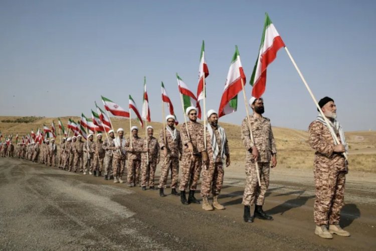 حالات فرار متفرقة في صفوف بعض الجنود الإيرانيين