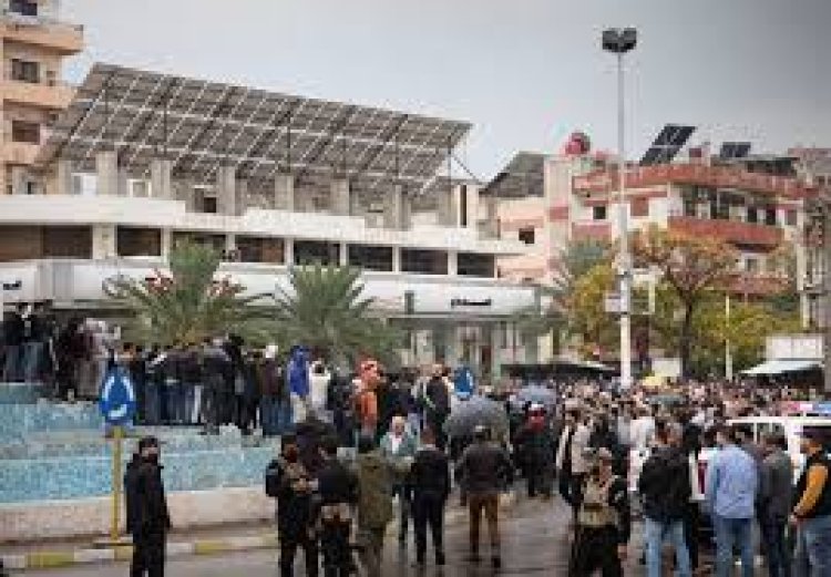 اليوم شهدت سوريا مظاهرات ( حمص - الساحل السوري )