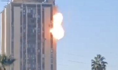 لحظة استهداف القصر البلدي في حلب من قبل مسيرات قسد الإرهابية