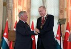 العاهل الأردني يمنح أردوغان وسام «الحسين بن علي» خلال زيارته إلى إسطنبول