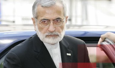 إصابة كمال خرازي في استهداف لمنزله بطهران