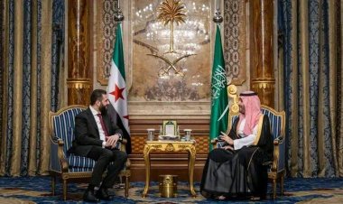 الشرع يلتقي محمد بن سلمان في جدة لبحث العلاقات والتطورات الإقليمية