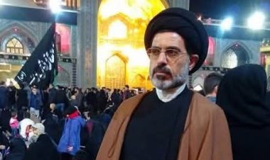 مقتل المُعمّـ.ـم الشيعـ.ـي "فرحان حسن المنصور" بانفجار استهدف سيارته في منطقة السيدة زينب بمدينة #دمشق فرحان من بلدة #الكبر بريف ديرالزور الغربي وهو عضو ما يُسمى الهيئة العلمائية لأتباع أهل البيت في سوريا