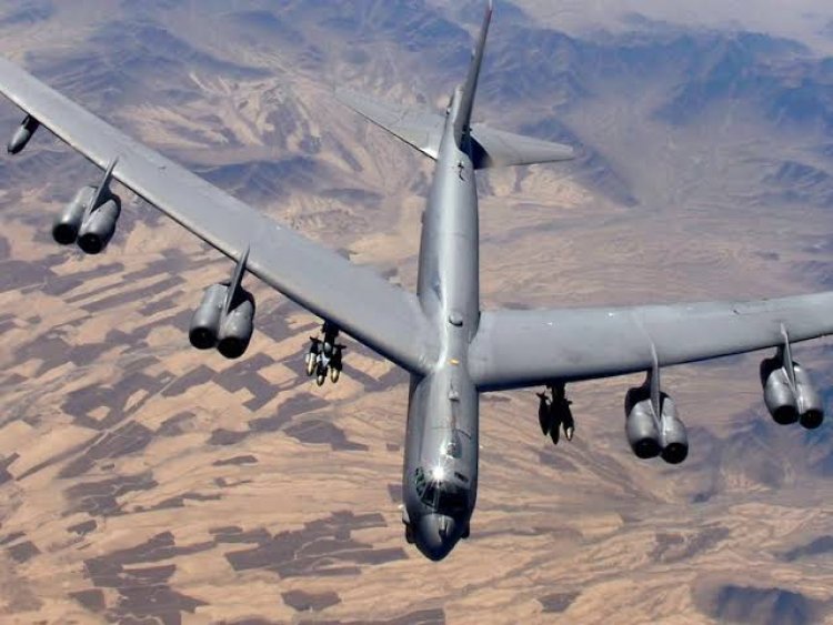 قاذفة أميركية من طراز B-52 تتجه نحو الشرق الأوسط